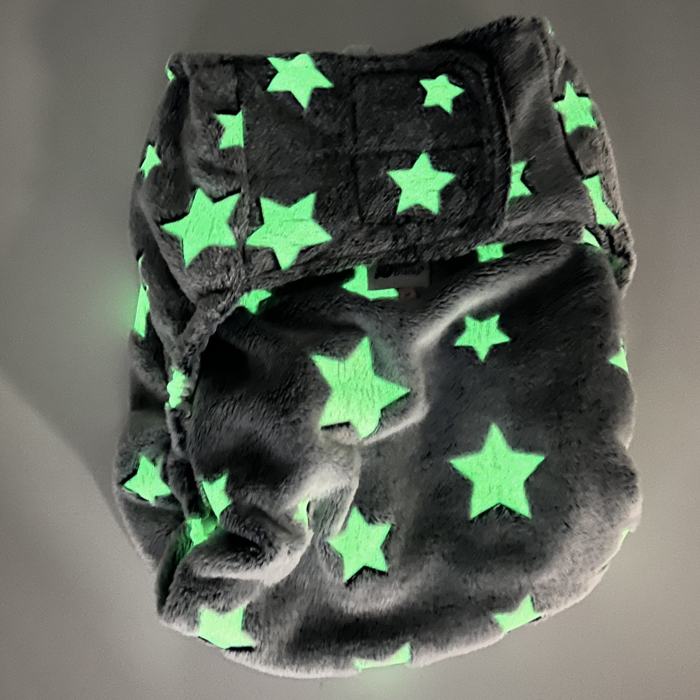 SnuggleBlanks Pocket Nappy Wrap - Glow in Dark Stars